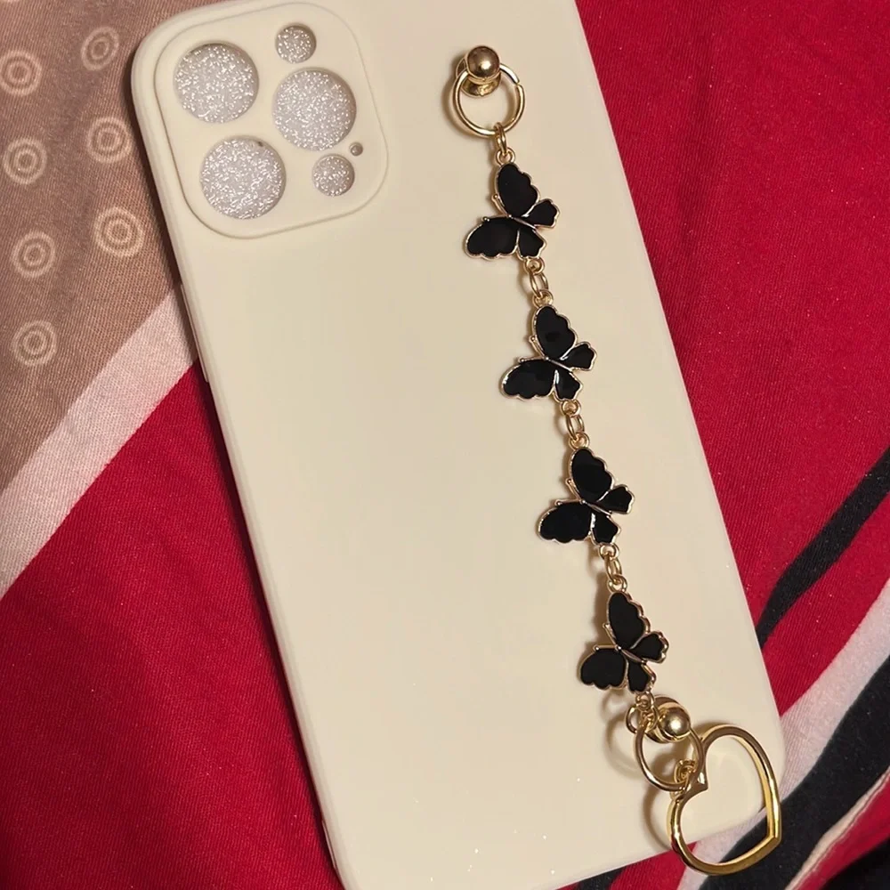 Must bundle: iPhone 12 Pro Max case